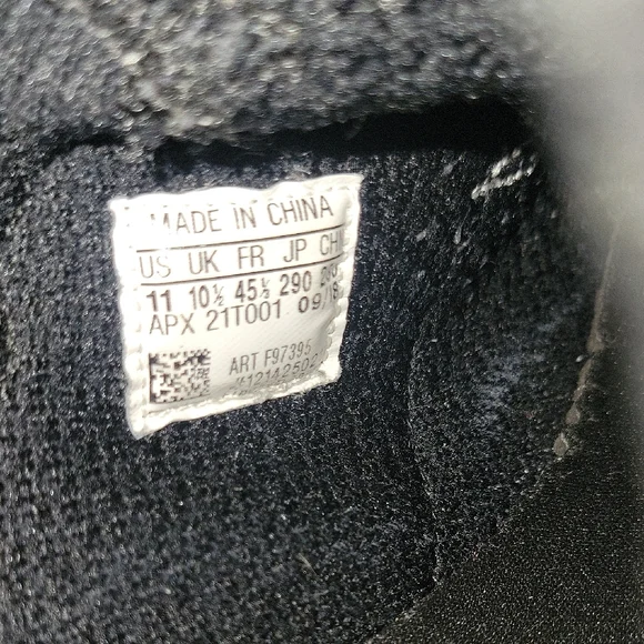 Men's Black Slip-On Sneakers - Picture 2 of 6